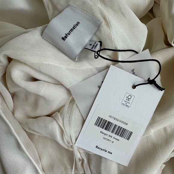 Reformation Margot Wedding Dress Gown Silk Satin Ivory Mermaid Train With Tags 8 - Picture 5 of 16